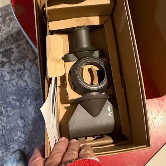 Dyson Supersonic Hair Tool with Copper Accents - Picture 5 of 5